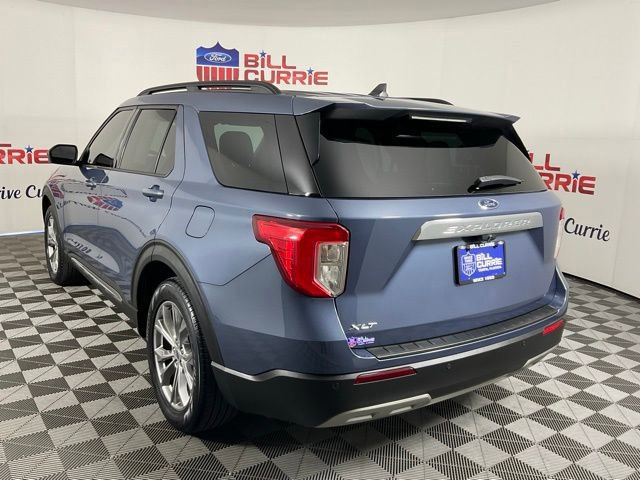 Certified 2021 Ford Explorer XLT w/ Equipment Group 202A image 3
