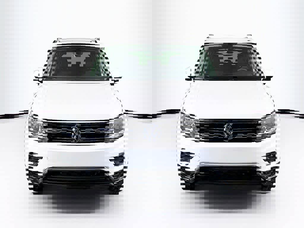 Used 2021 Volkswagen Tiguan SE image 8