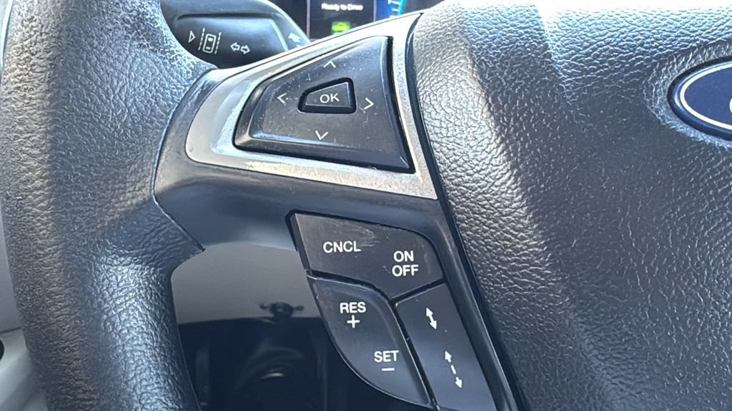 Certified 2020 Ford Fusion SE FWD image 12