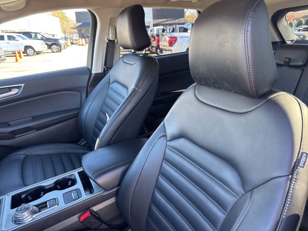 Certified 2024 Ford Edge SEL image 45