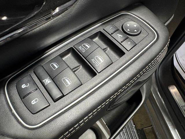Used 2023 RAM 1500 Limited w/ Night Edition AWD/4WD image 24