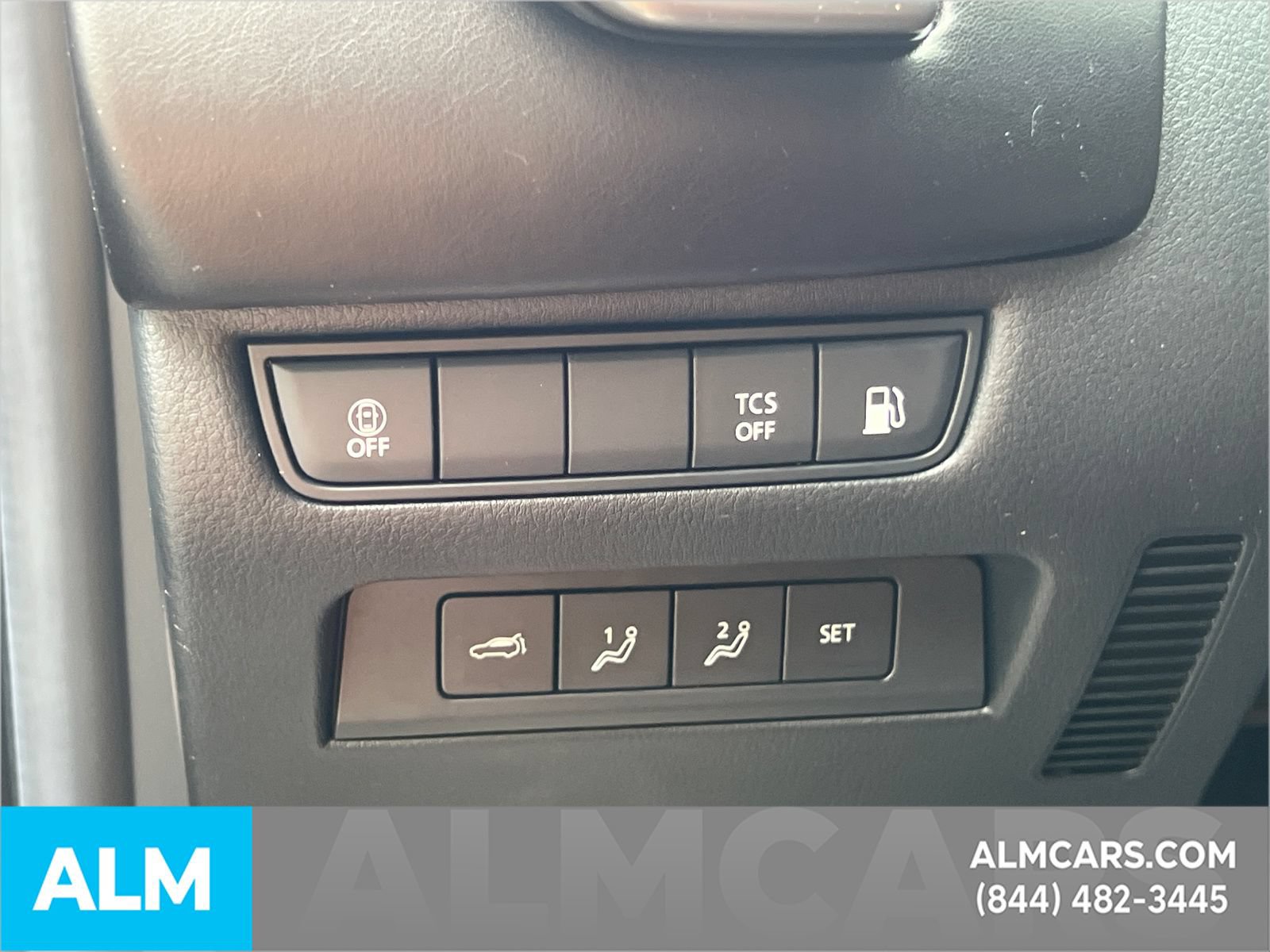 Used 2025 MAZDA CX-50 AWD 2.5 Hybrid w/ Premium Pkg image 35