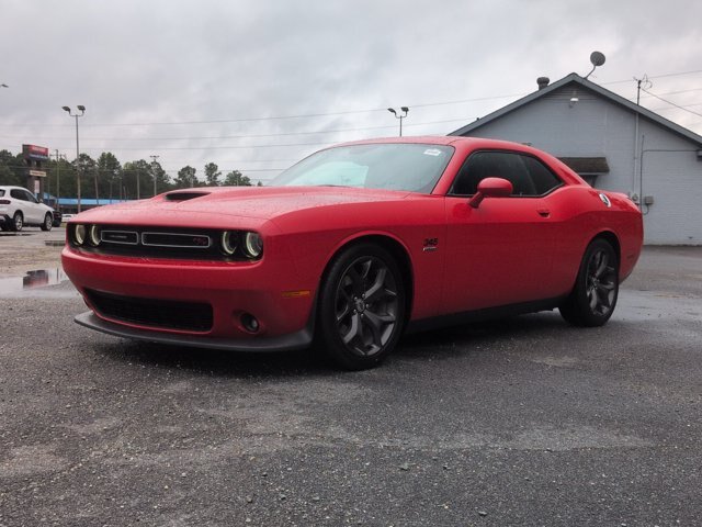 Used 2019 Dodge Challenger R/T RWD image 8