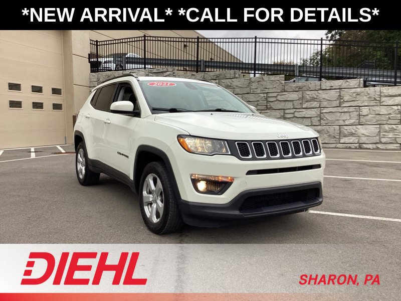 Used 2019 Jeep Compass Latitude w/ Popular Equipment Group AWD/4WD image 1