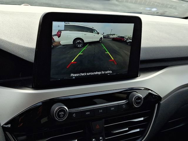 Certified 2020 Ford Escape SE image 18