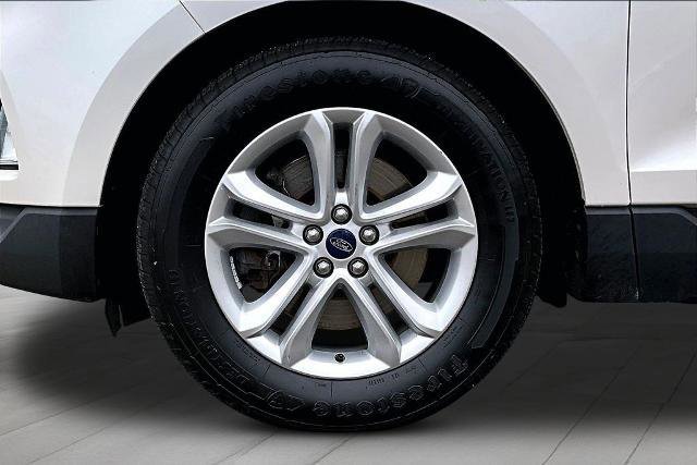 Certified 2019 Ford Edge SEL w/ Equipment Group 201A AWD/4WD image 11