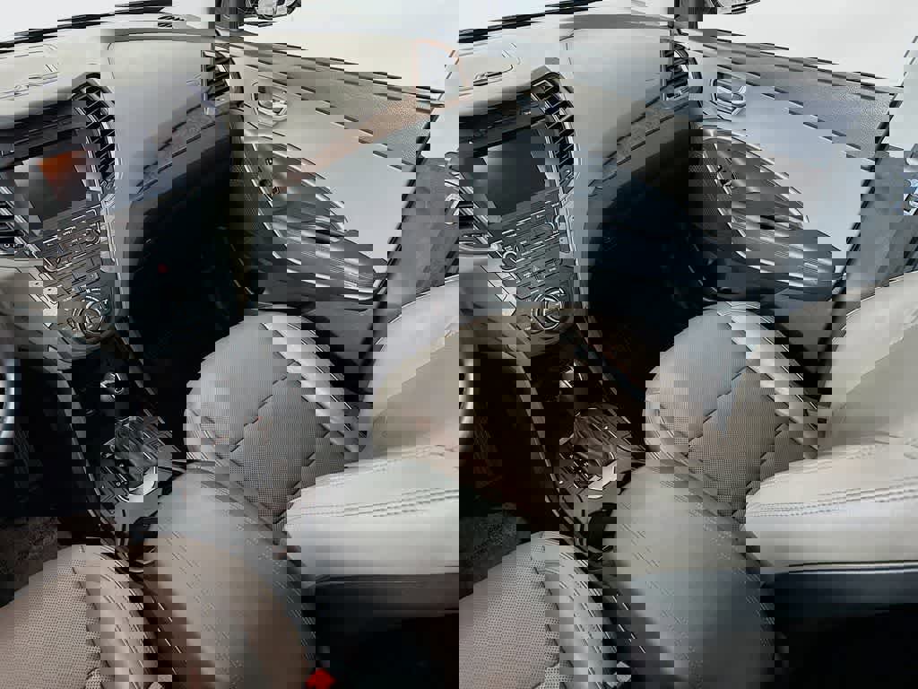 Used 2018 Hyundai Santa Fe Sport image 14