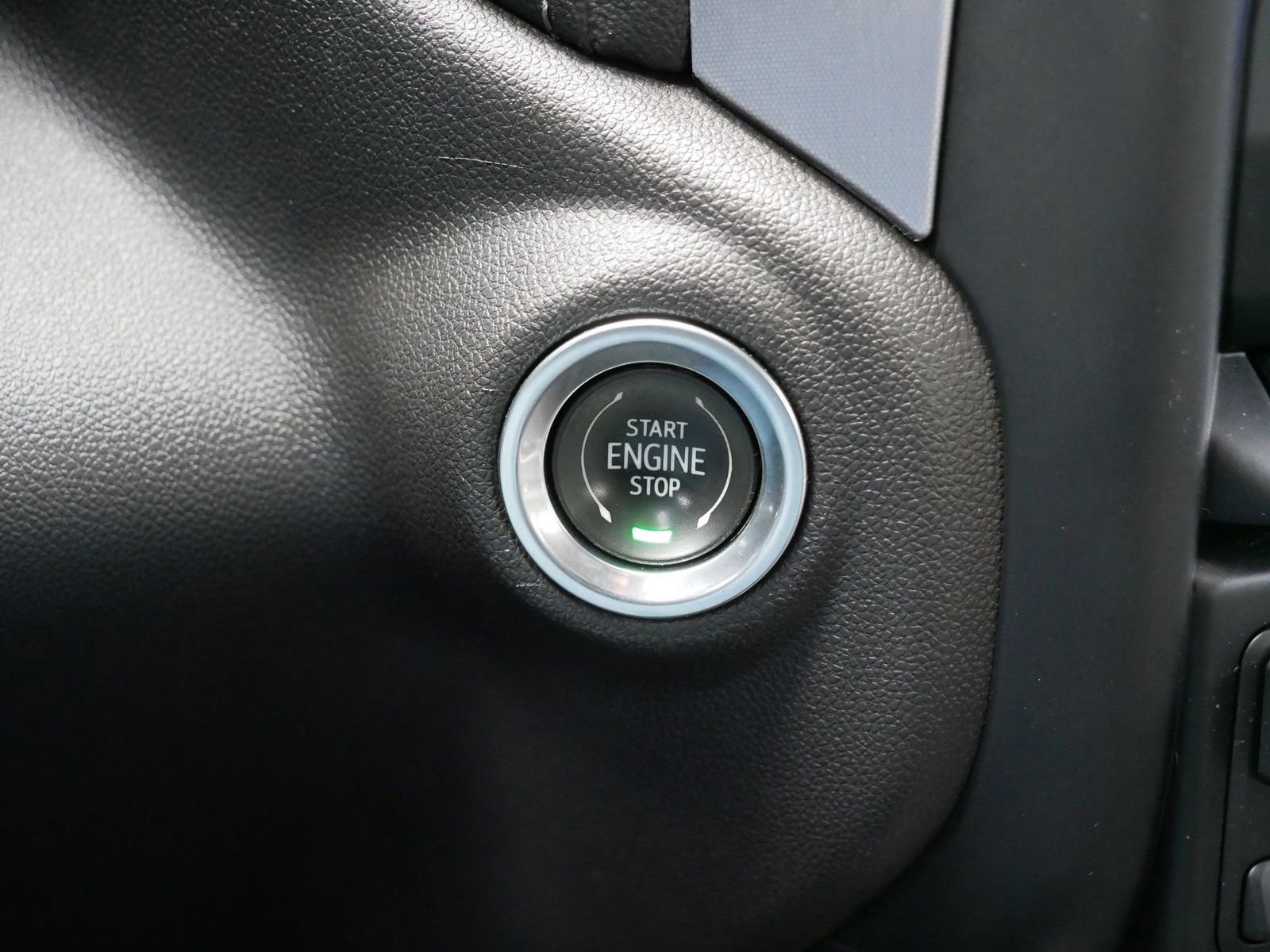 Used 2020 GMC Sierra 1500 SLT w/ SLT Premium Package image 34