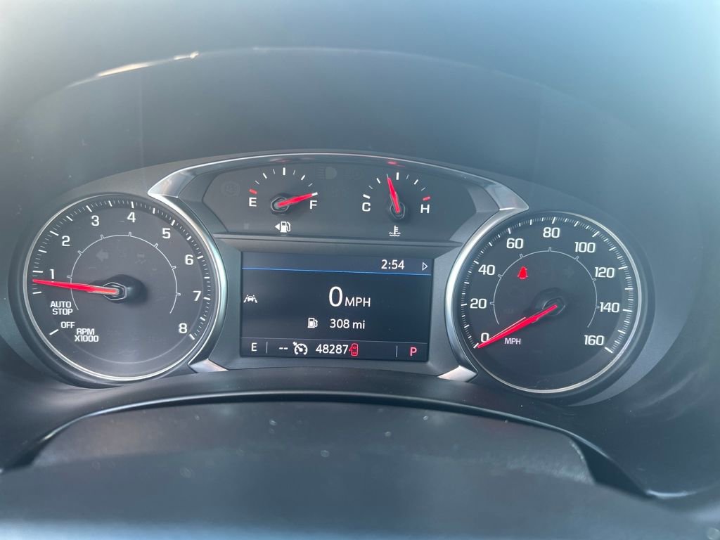 Used 2024 GMC Terrain SLT image 17