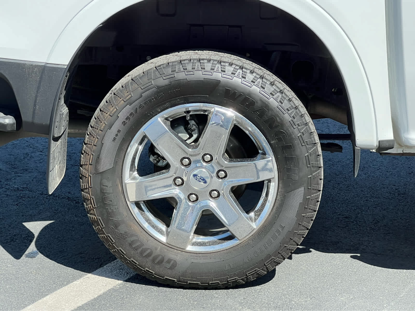 Certified 2025 Ford Ranger Lariat w/ Trailer Tow Package AWD/4WD image 16