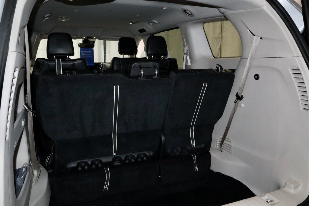 Used 2024 Chrysler Pacifica Touring-L image 15