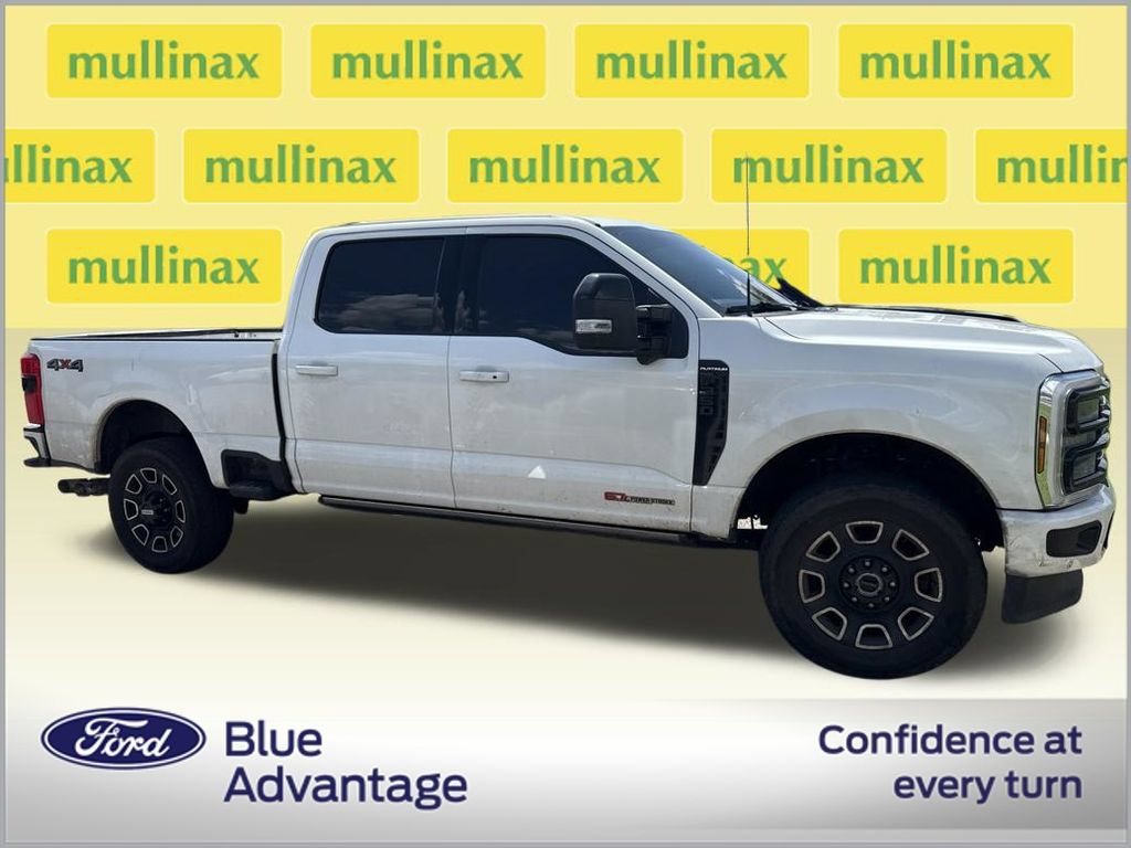 Certified 2025 Ford F350 Platinum AWD/4WD image 2