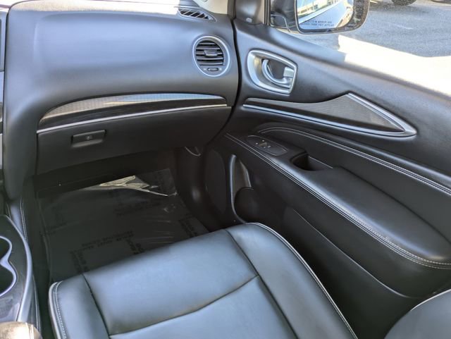 Used 2019 INFINITI QX60 Luxe image 17