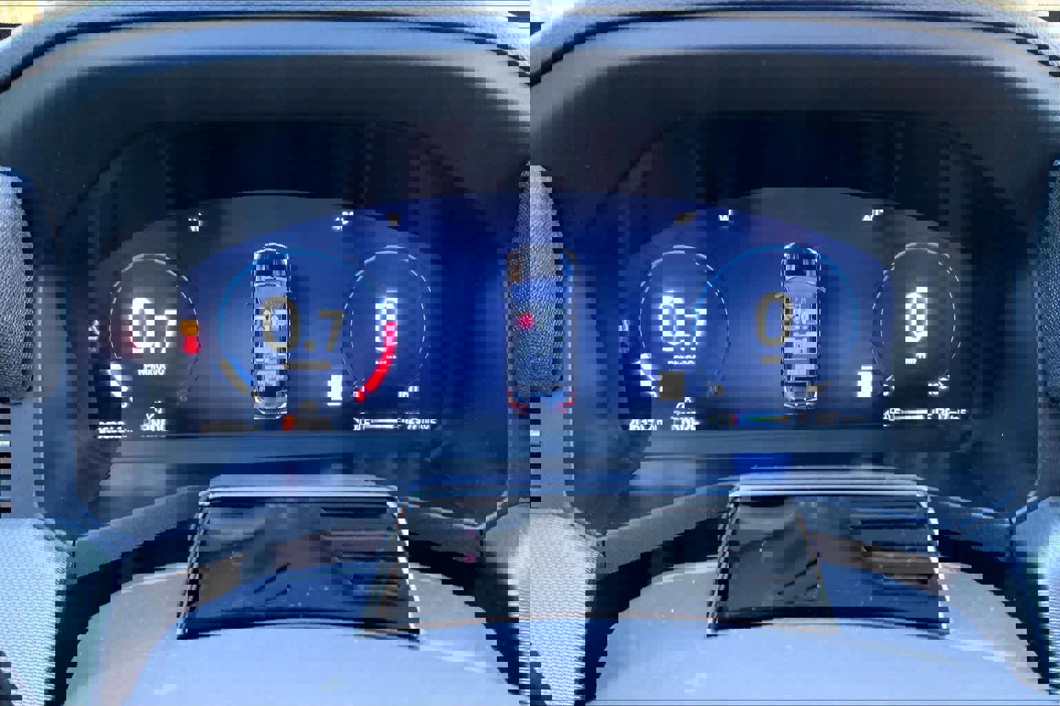 Certified 2025 Ford Explorer ST-Line w/ ST-Line Street Pack image 24