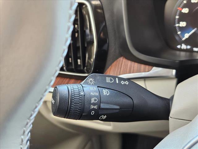 Used 2019 Volvo S60 T6 Momentum w/ Multimedia Package AWD/4WD image 23