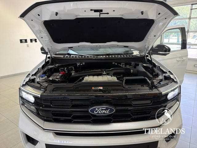Certified 2025 Ford Expedition Platinum AWD/4WD image 28