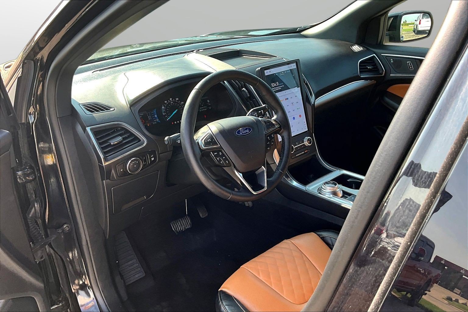 Certified 2024 Ford Edge Titanium w/ Titanium Elite Package AWD/4WD image 20