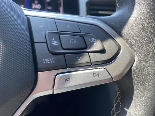 Used 2023 Volkswagen Atlas SE w/ Black Wheel Package FWD image 22