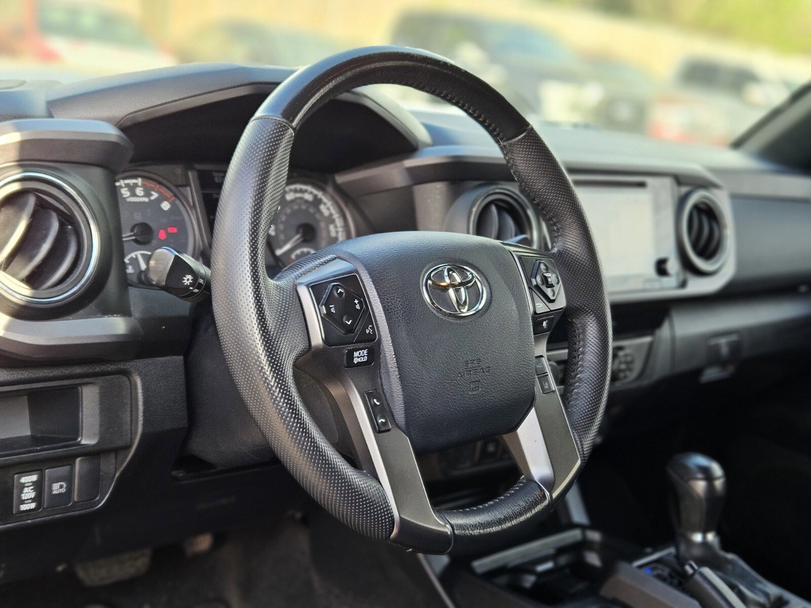Used 2019 Toyota Tacoma SR5 image 20