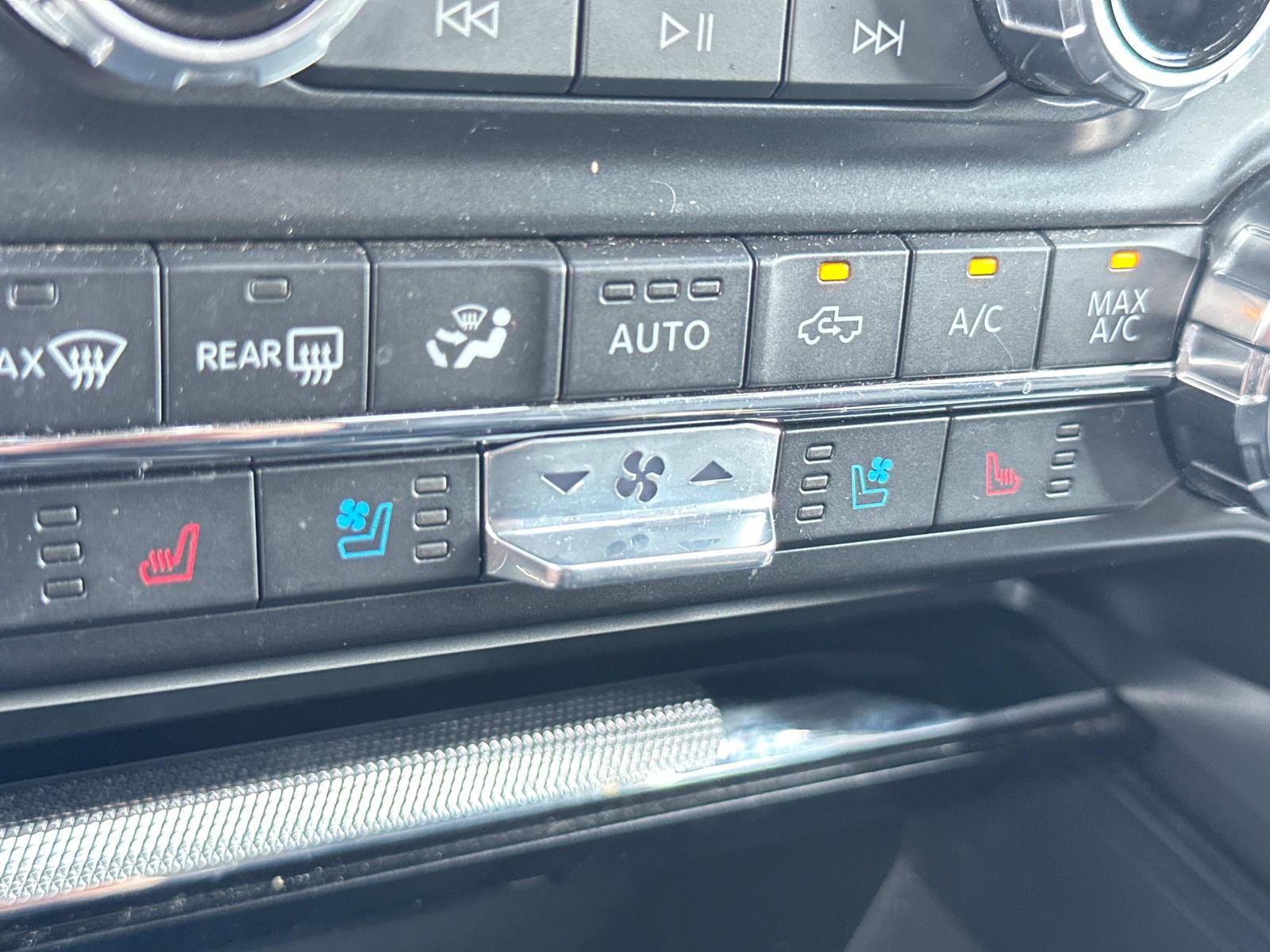 Certified 2021 Ford F150 Lariat w/ Tow Technology Package image 24