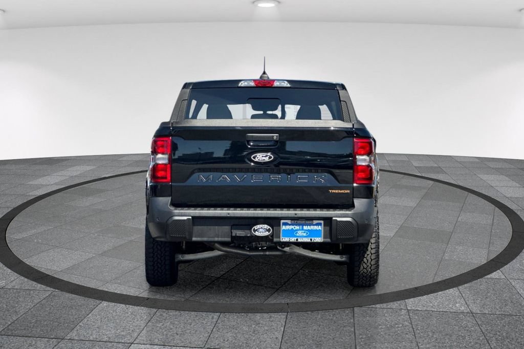 Certified 2025 Ford Maverick Tremor AWD/4WD image 7