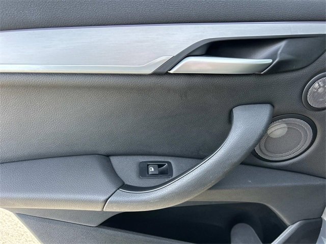 Used 2021 BMW X1 xDrive28i w/ Premium Package image 18