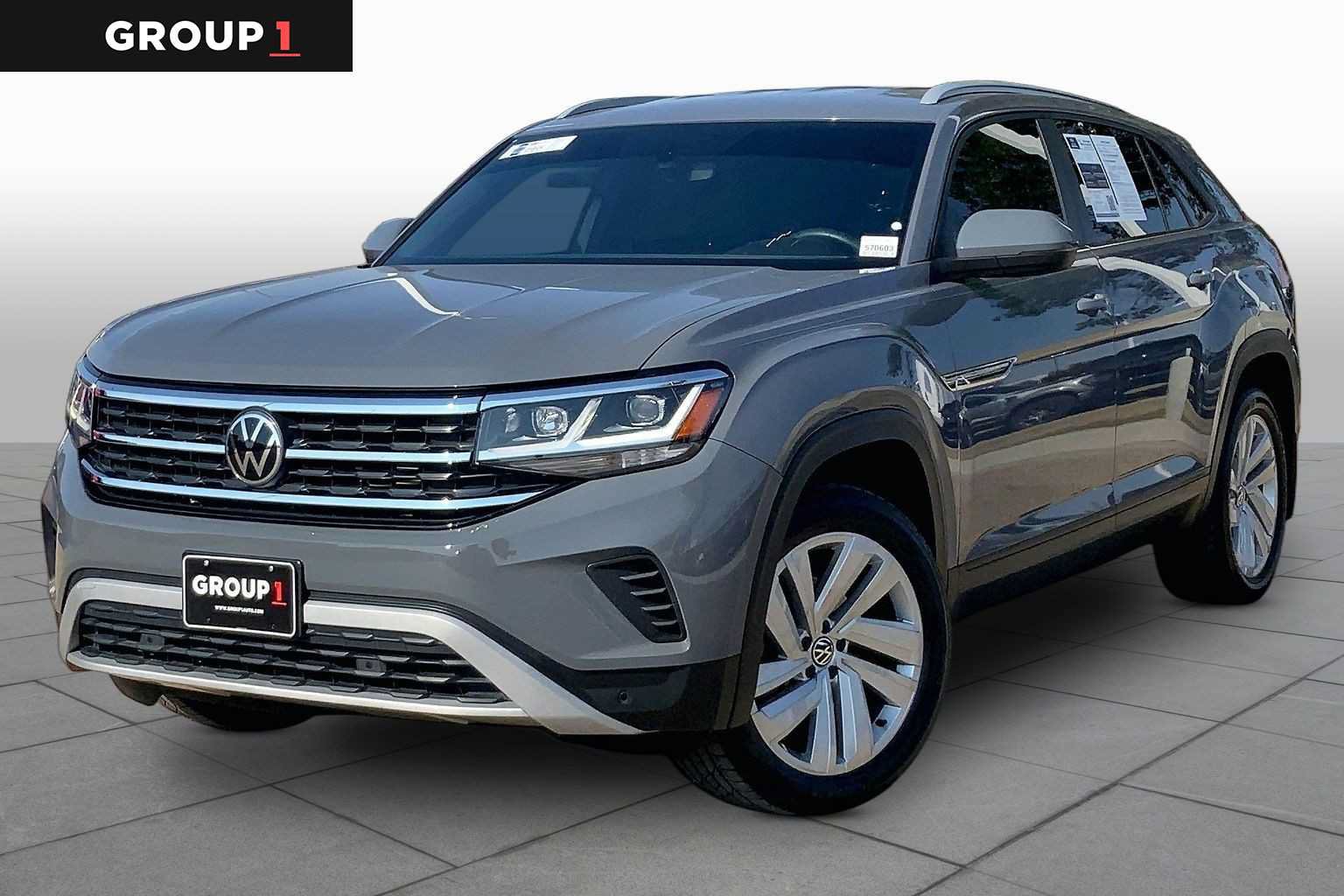 Used 2021 Volkswagen Atlas Cross Sport SE w/ V6 Towing Package FWD image 1