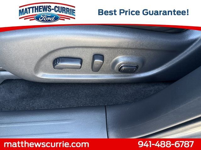 Used 2019 Nissan Pathfinder SL w/ Rock Creek Edition image 10
