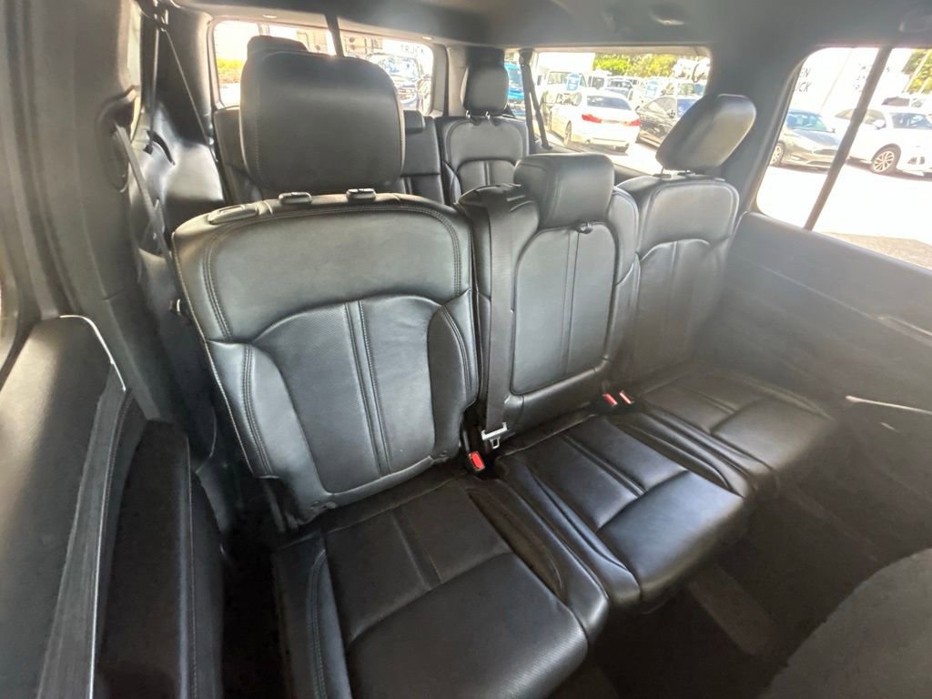 Used 2024 Jeep Wagoneer L Series II w/ Flexible Seating Group AWD/4WD image 28