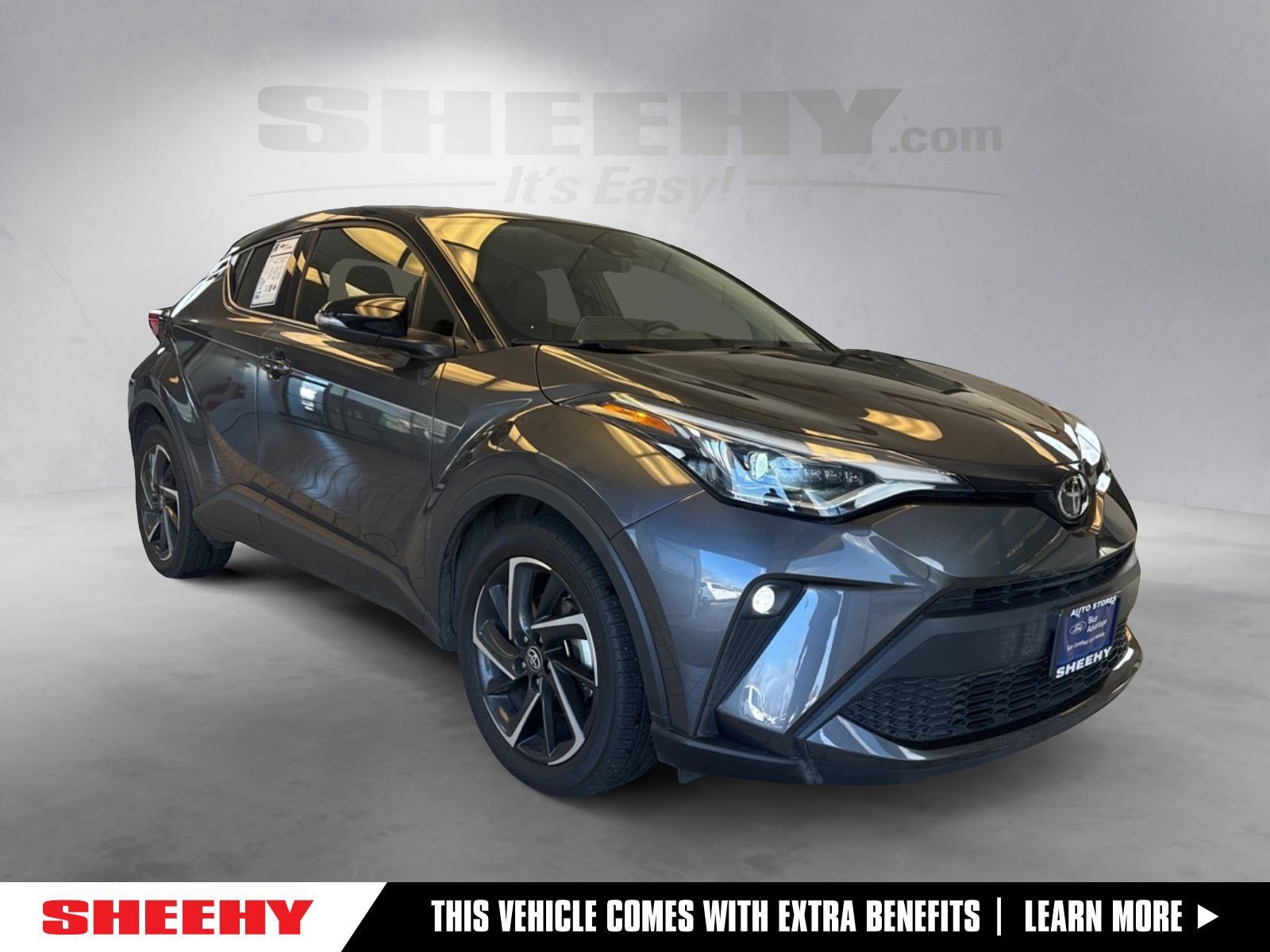 Used 2022 Toyota C-HR Limited image 7