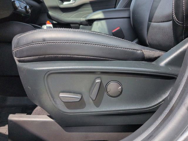 Certified 2022 Ford Escape Titanium image 19