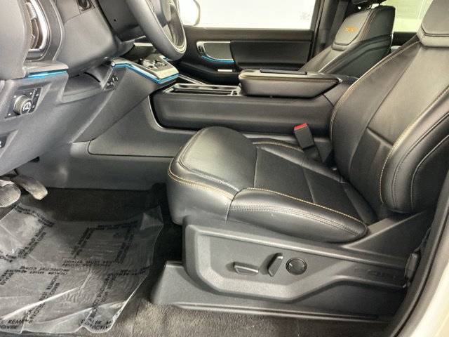 Certified 2025 Ford Expedition Tremor AWD/4WD image 16