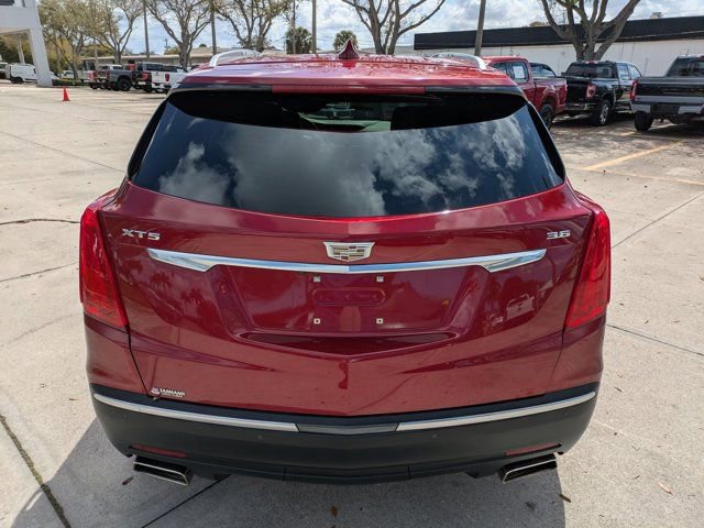 Used 2019 Cadillac XT5 Luxury image 3