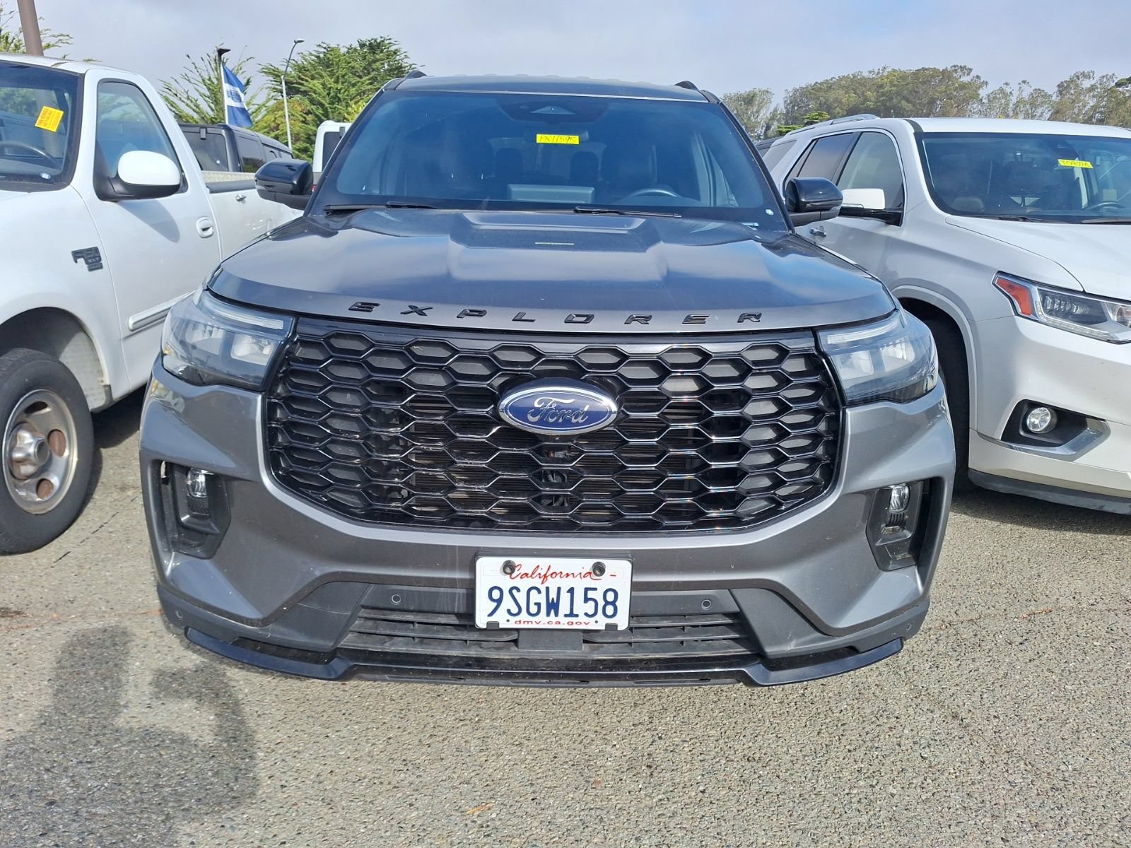 Certified 2025 Ford Explorer ST-Line AWD/4WD image 4