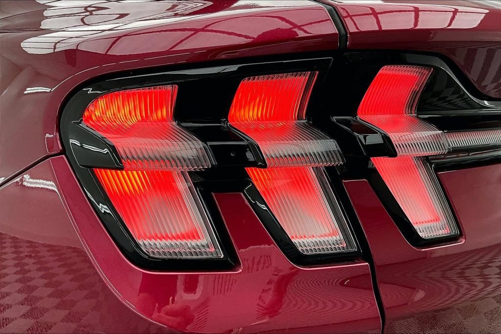 Certified 2025 Ford Mustang Mach-E Premium AWD/4WD image 30