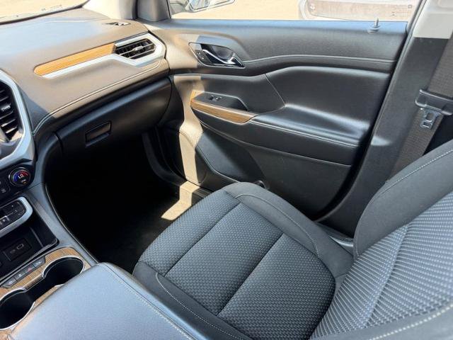 Used 2020 GMC Acadia SLE FWD image 18