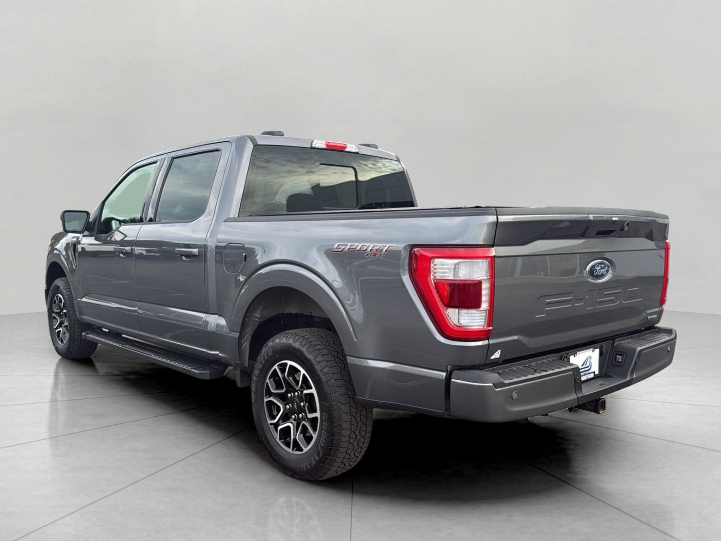 Certified 2022 Ford F150 Lariat w/ Max Trailer Tow Package AWD/4WD image 13