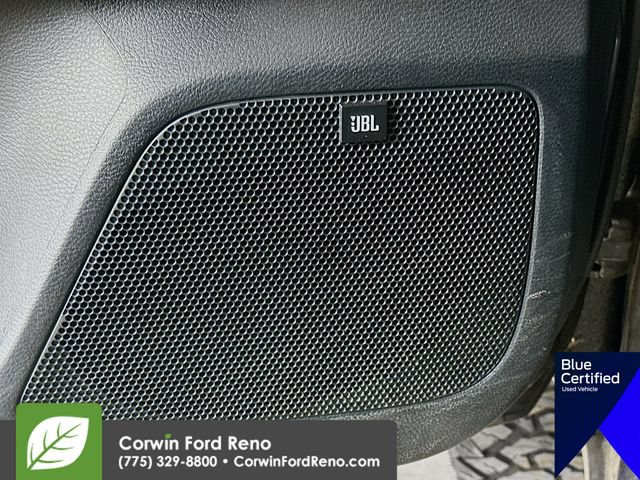 Used 2017 Toyota Tacoma TRD Sport AWD/4WD image 21