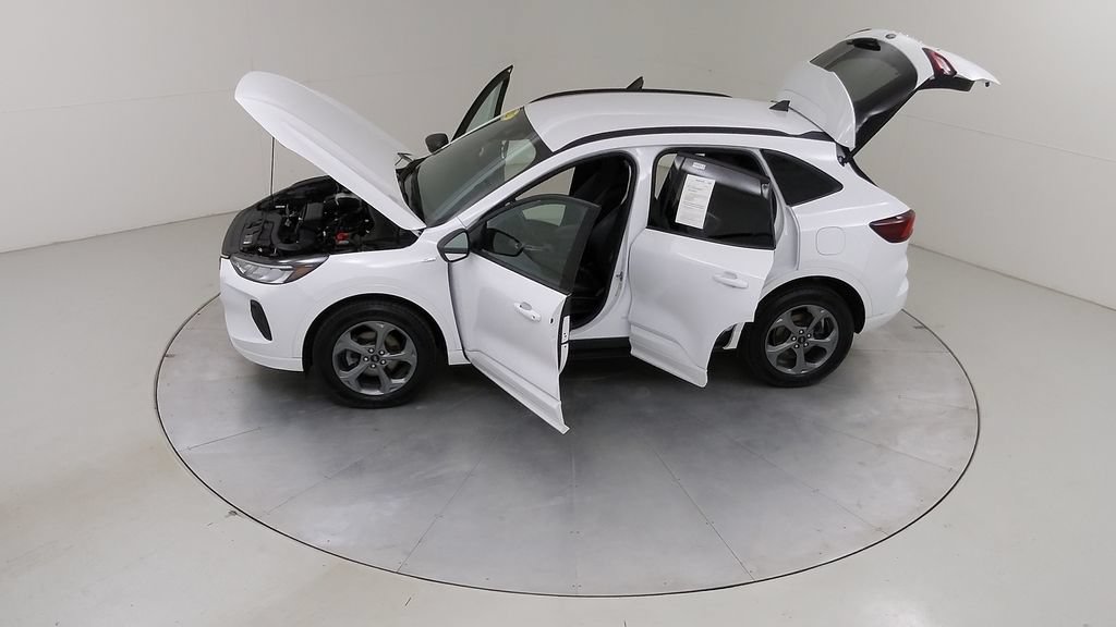 Certified 2023 Ford Escape ST-Line w/ Tech Pack #1 AWD/4WD image 53