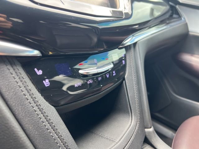 Used 2020 Cadillac XT6 Premium Luxury AWD/4WD image 12