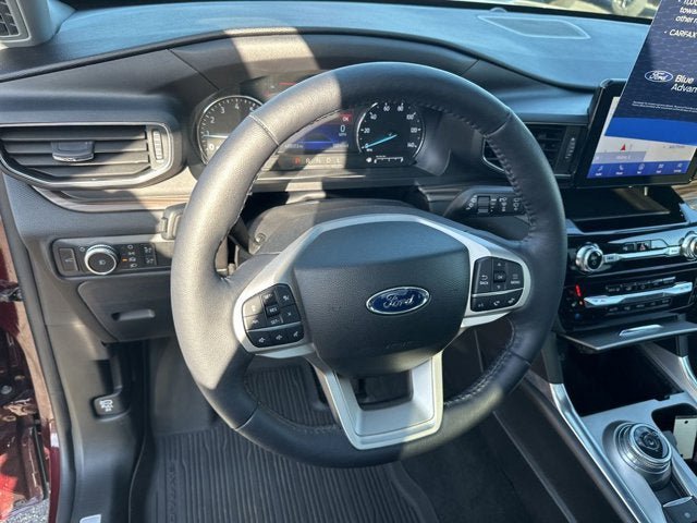 Certified 2022 Ford Explorer Limited w/ Equipment Group 301A AWD/4WD image 11