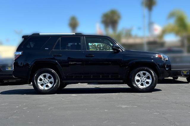 Used 2024 Toyota 4Runner SR5 RWD image 29