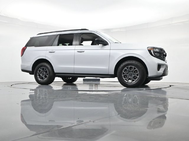 Certified 2025 Ford Expedition Active RWD image 37
