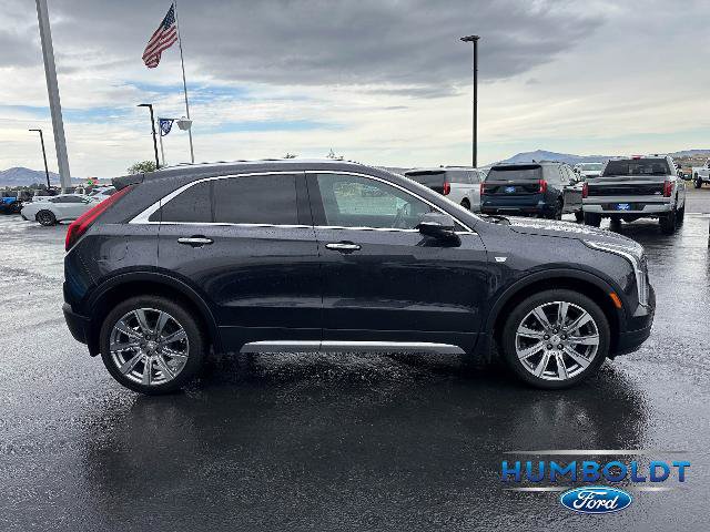 Used 2022 Cadillac XT4 Premium Luxury w/ Enhanced Visibility Package AWD/4WD image 4