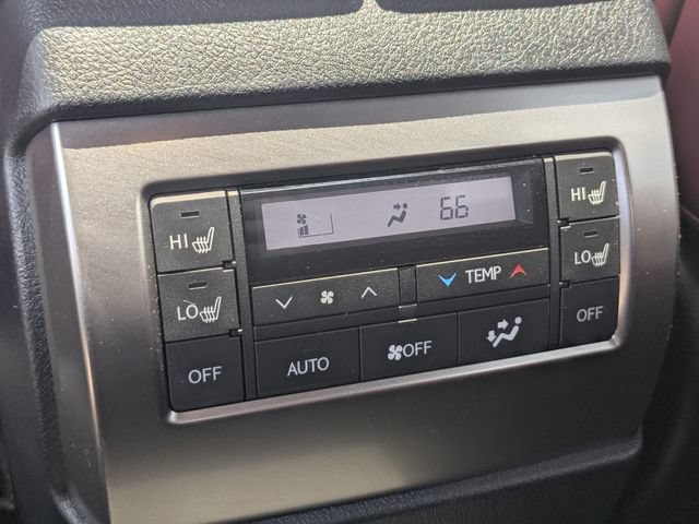 Used 2022 Lexus GX 460 Premium w/ Accessory Package AWD/4WD image 24