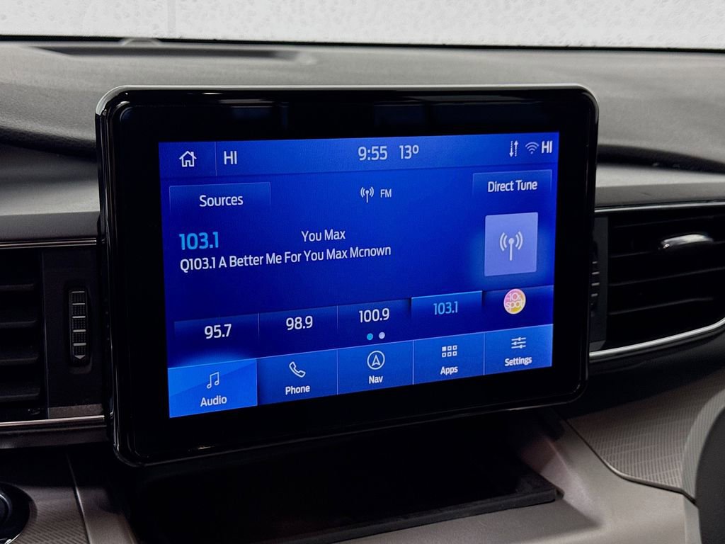 Certified 2022 Ford Explorer XLT w/ Equipment Group 202A image 15