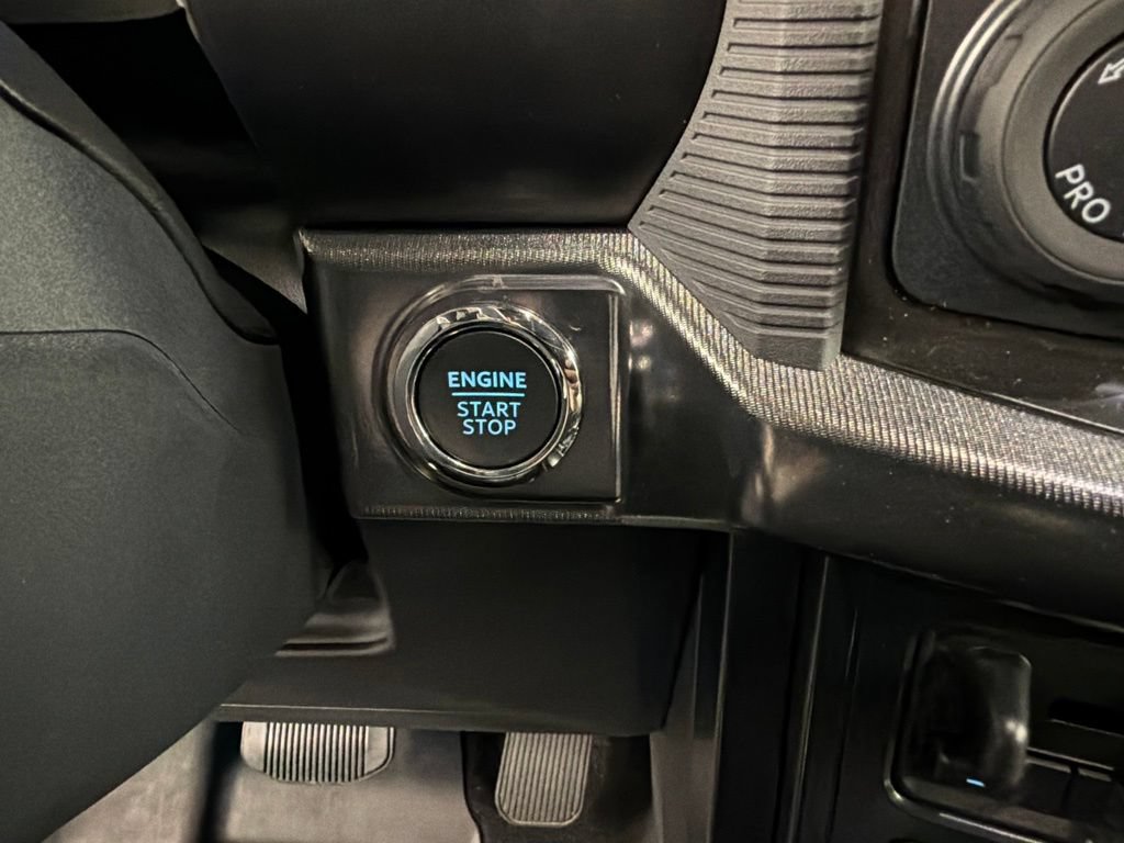 Certified 2025 Ford F150 Raptor AWD/4WD image 19