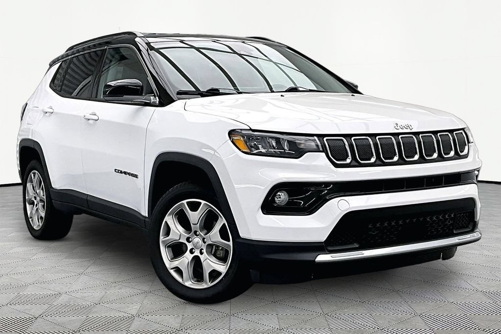 Used 2022 Jeep Compass Limited AWD/4WD image 12