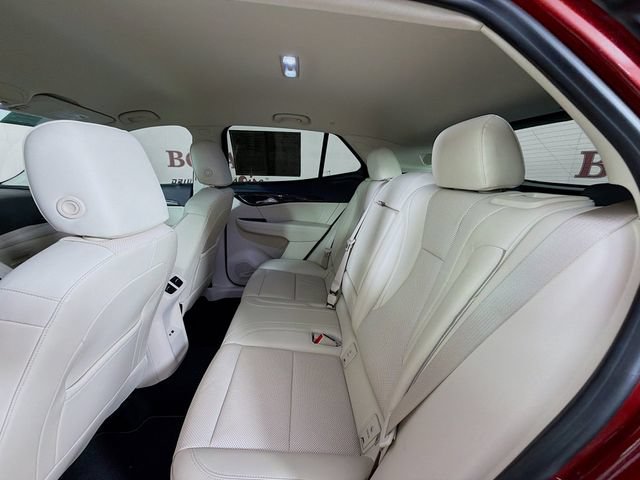 Used 2022 Buick Envision Essence w/ Technology Package I FWD image 29