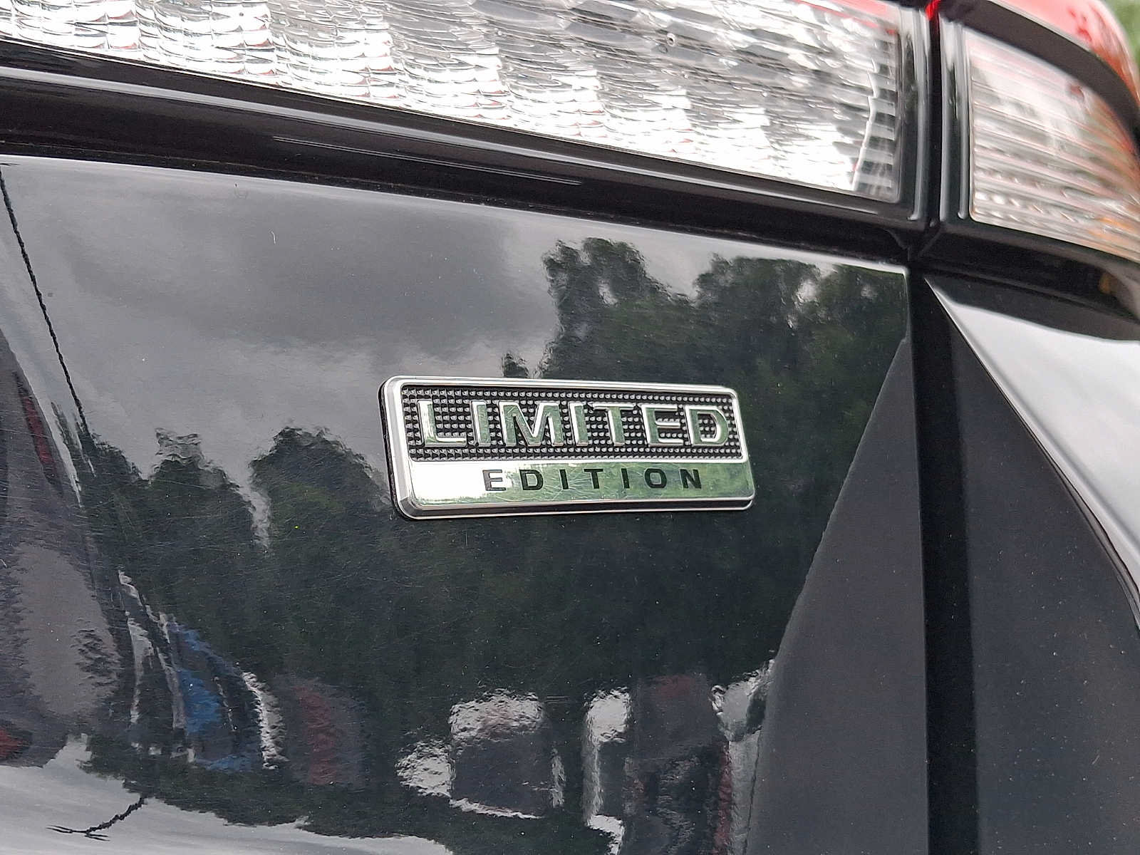 Used 2025 Mitsubishi Outlander Sport LE AWD/4WD image 30